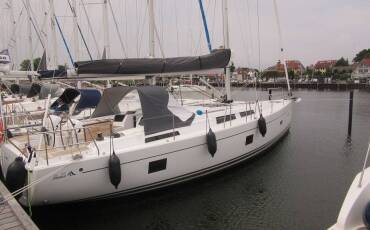 Hanse 458, Seven