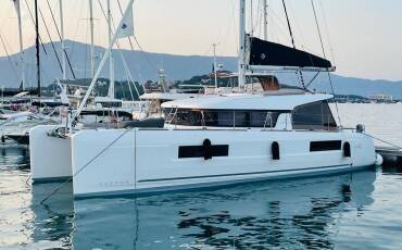 Lagoon 40 Discovery II