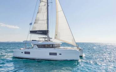 Lagoon 42 A WIND WHISPER