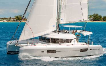 Lagoon 42, NEW!