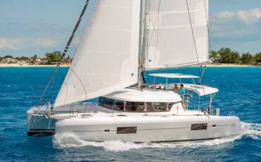 Lagoon 42, New