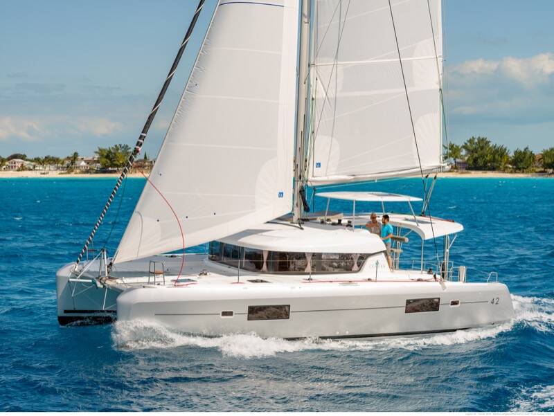 Lagoon 42, New