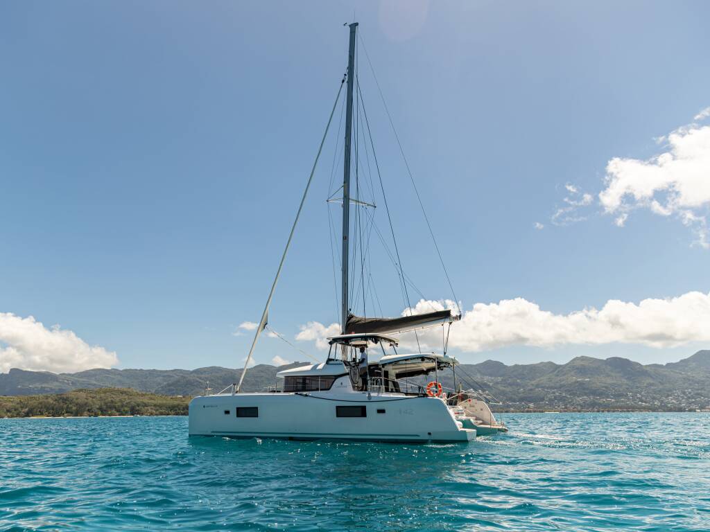 Lagoon 42, Athena Pearl