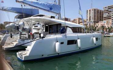 Lagoon 42, H-401 (sun)