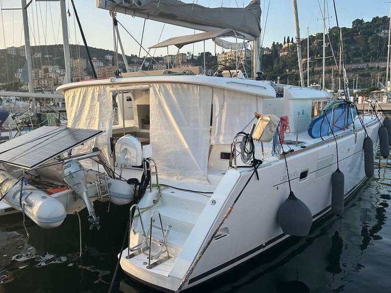 Lagoon 450 Fly, Branchia