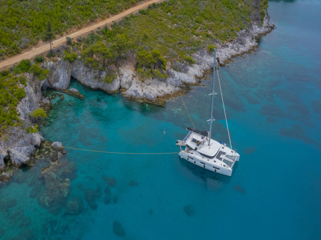 Lagoon 46, ESPABILIA, (ac,Gen,W/Maker)