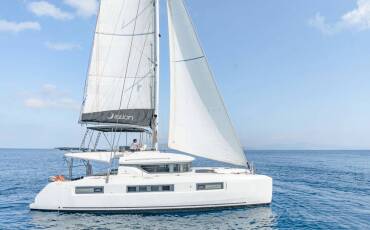 Lagoon 50 A Spiros (ONLY SKIPPERED)