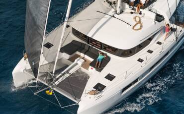 Lagoon 50, Thor