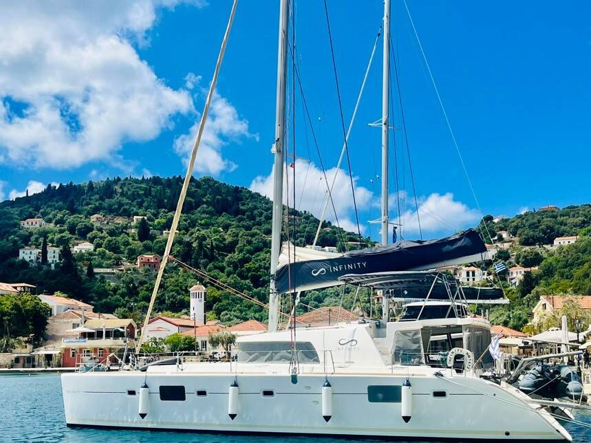 Lagoon 500 Infinity