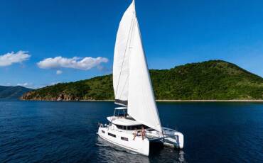 Lagoon 51, Slinky Malinki