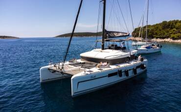 Lagoon 52, Serenity