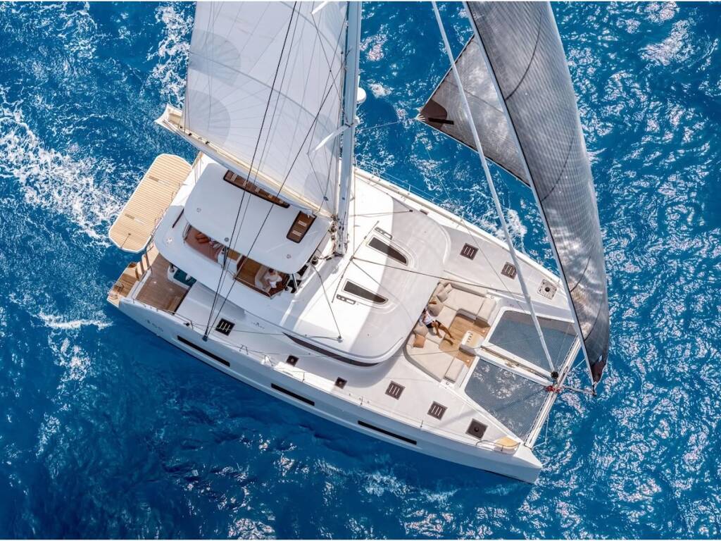 Lagoon 55 , The Moon (PTP)