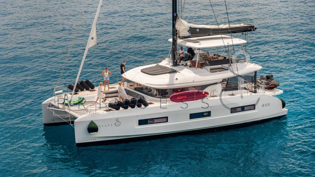 Lagoon 55, Princess S