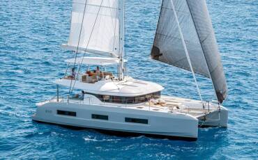 Lagoon 55, TriWing Carida