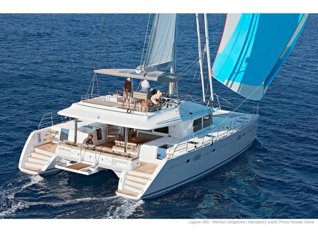 Lagoon 560 S2, Lagoon 560 S2 2014