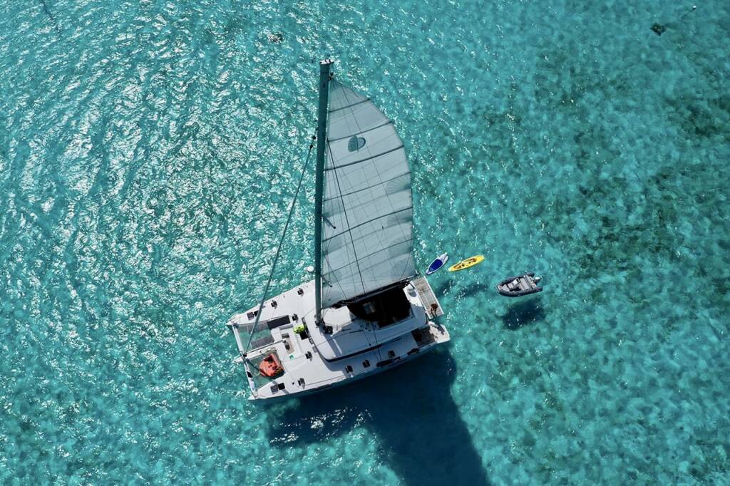 Lagoon 560, Taipan