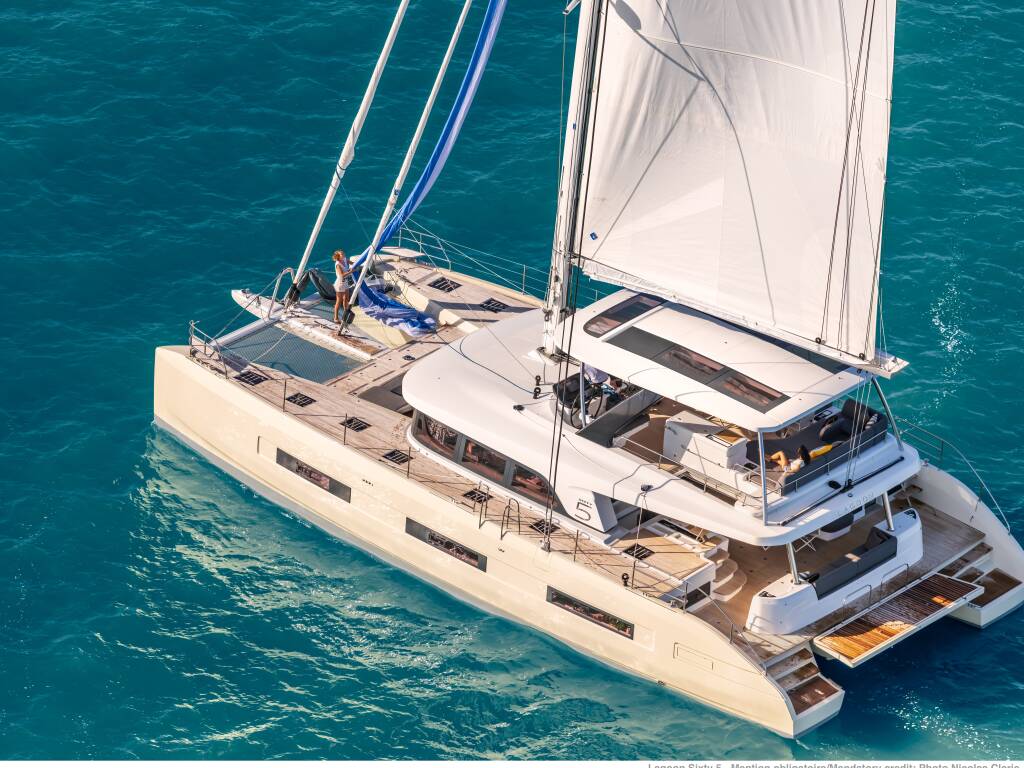 Lagoon Sixty 5 , SAILUXE - Aura