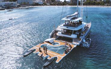Lagoon Sixty 5, TriWing Endor