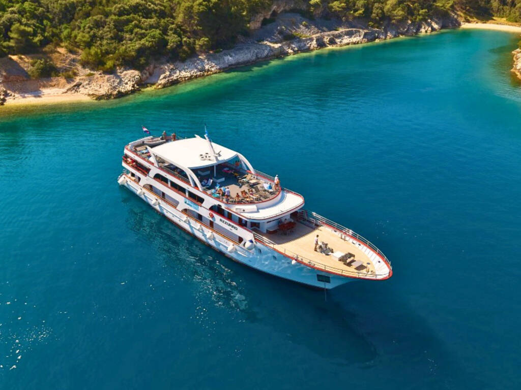 Luxury Motor Yacht AZ, Azzurro