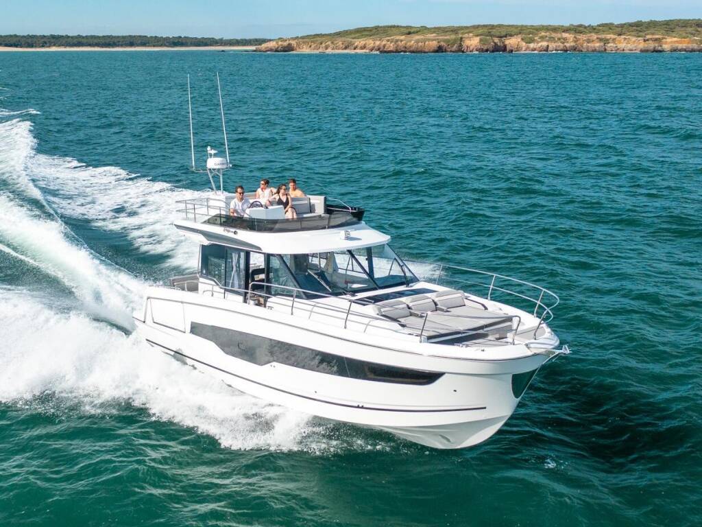 Merry Fisher 1295, SEA LION