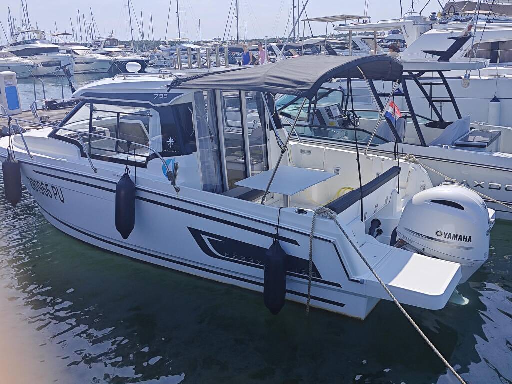 Merry Fisher 795 Series 2, Ares