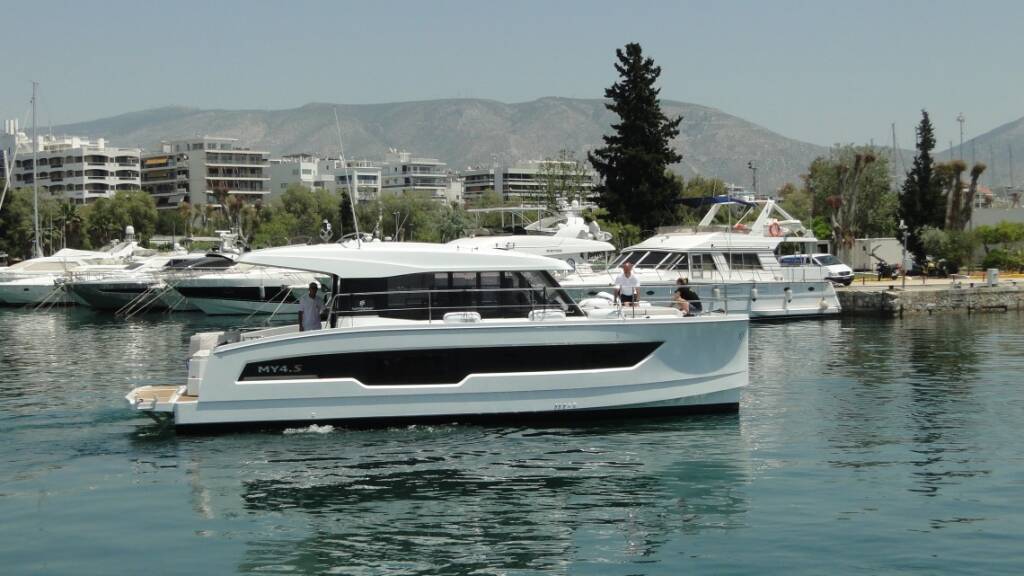 Motor Yacht 4.S, Paraskevopoulos