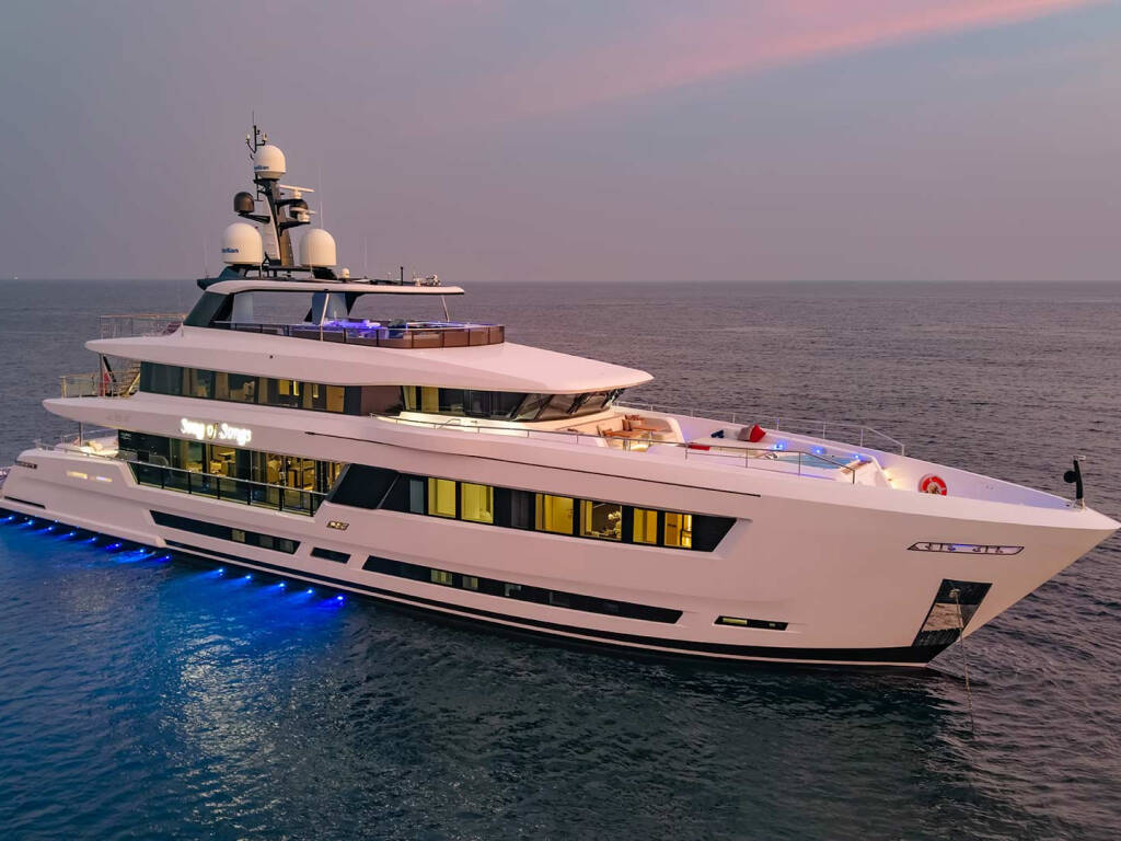 Motoryacht Song of Songs, Song of Songs