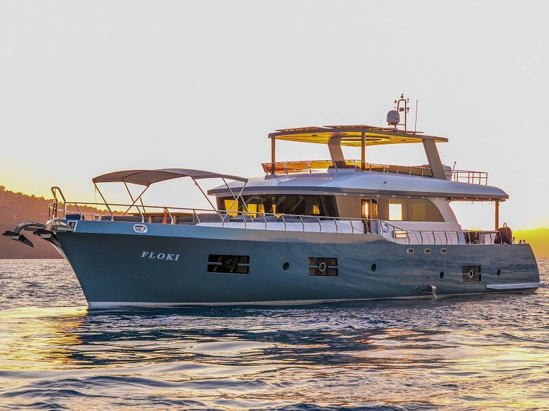 Motoryacht, Floki