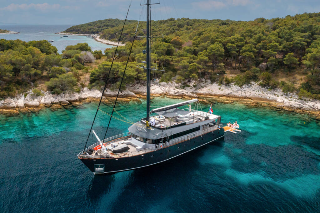 M/S Rara Avis, Rara Avis