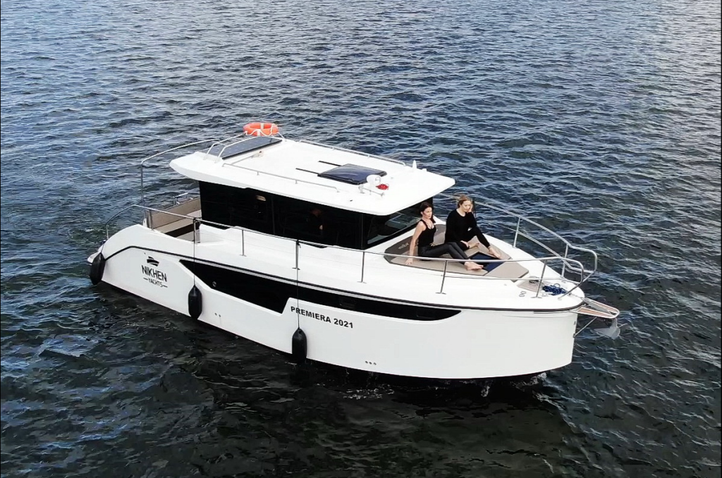 Nikhen Aquasun 34 Sedan, Lili