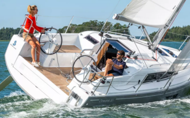 Oceanis 30.1 Miniscule
