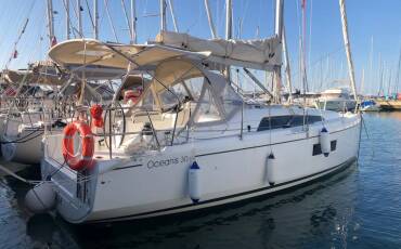 Oceanis 30.1 Arya