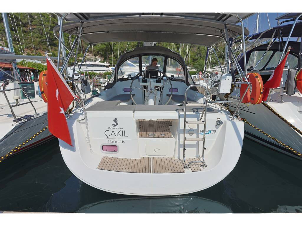 Oceanis 34, Cakil