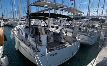 Oceanis 35, Vendy