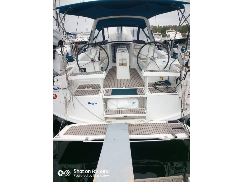 Oceanis 35.1, Beghe