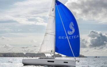 Oceanis 37, Karyatis