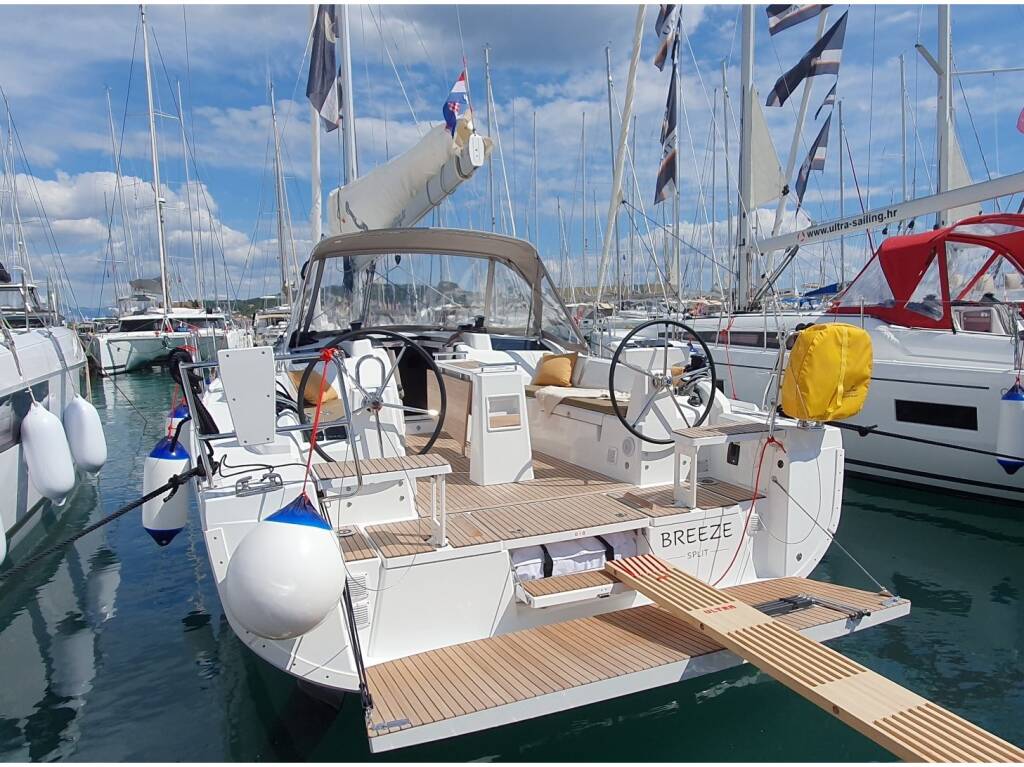Oceanis 37.1, ZIGGY