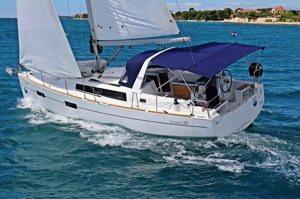 Oceanis 38, Fede