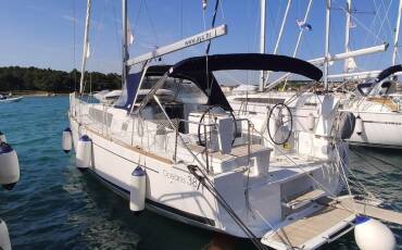 Oceanis 38.1, Citrea