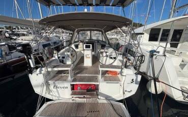 Oceanis 38.1, Eleven