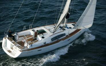 Oceanis 40, Arietta