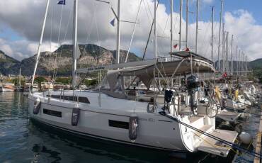 Oceanis 40.1, Mavi Mercury