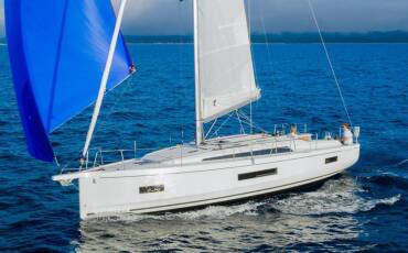 Oceanis 40.1, PRESTIGE