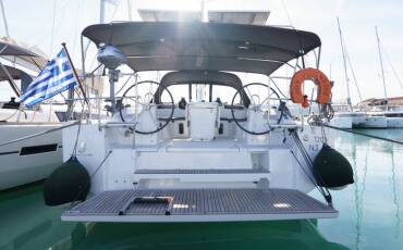 Oceanis 40.1, Joy