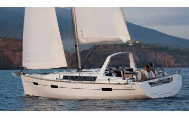 Oceanis 41, BELEZA - | AC | Bowthruster | Solar P