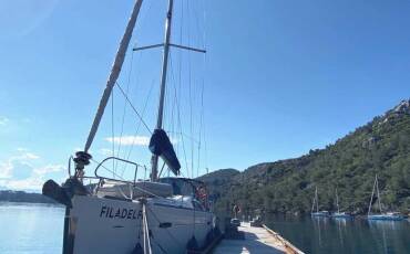 Oceanis 43, Filadelfo