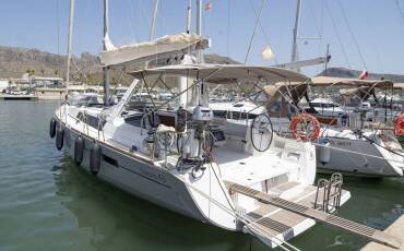 Oceanis 45, AVALON