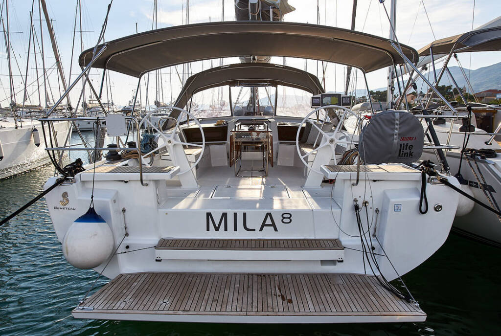 Oceanis 46.1, Mila 8