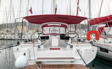 Oceanis 46.1, Black Jack