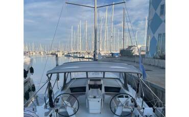 Oceanis 46.1, Thunderball  (A/C inc.)
